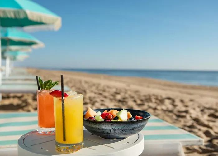 Ashore Oceanfront By Marriott 3*