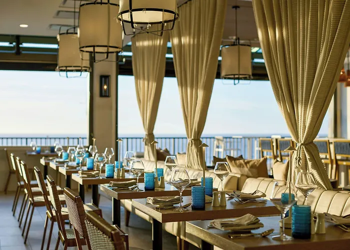 Ashore Oceanfront By Marriott 3*
